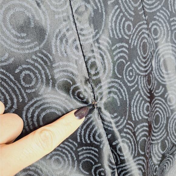 Vintage 90s Y2k All That Jazz Maxi Dress Satin Sleeveless Slit Column 7 / 8 - Picture 9 of 11